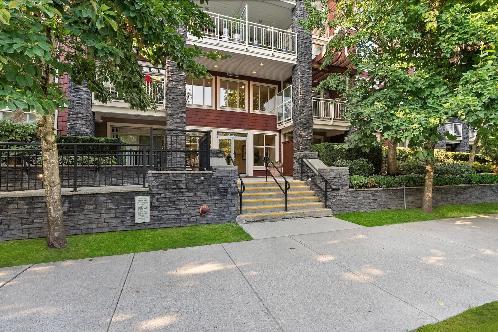 Property Photo: 2477 Kelly Avenue 207 BC V3C 0B3