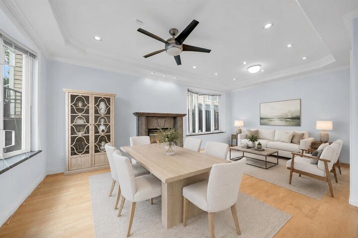 Property Photo: 213 W 28th Street BC V7N 2H9