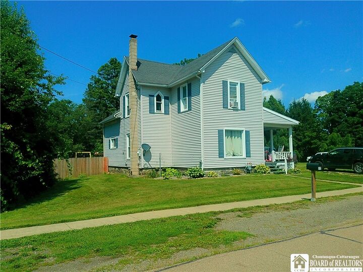 Property Photo: 17 Chestnut Street NY 14711