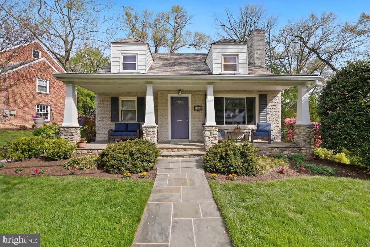 Property Photo:  3209 Cummings Lane  MD 20815 