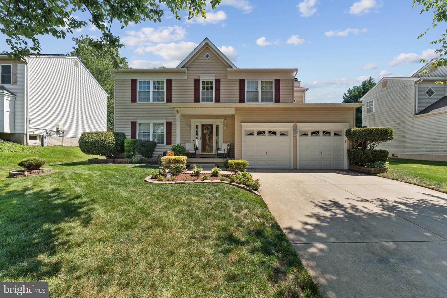 Property Photo:  6208 Greenleaf Lane E  MD 21075 