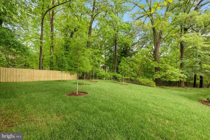 Property Photo:  2107 Elliott Avenue  VA 22101 