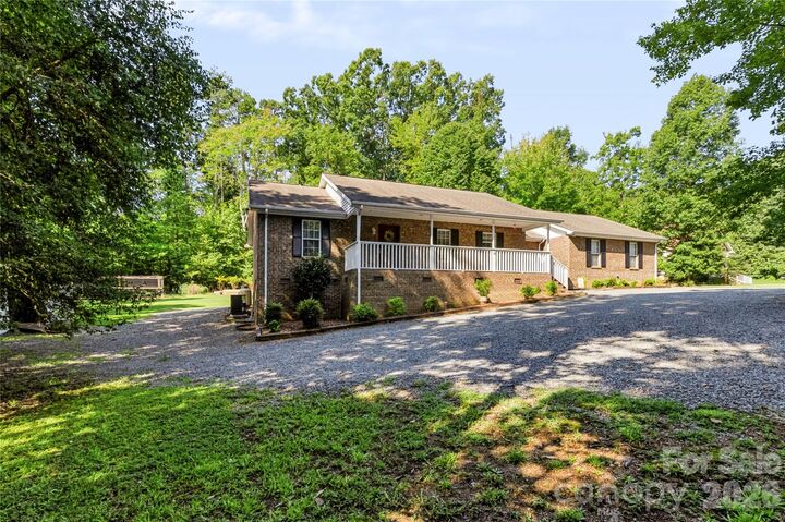 Property Photo:  278 Newport Drive  NC 27306 