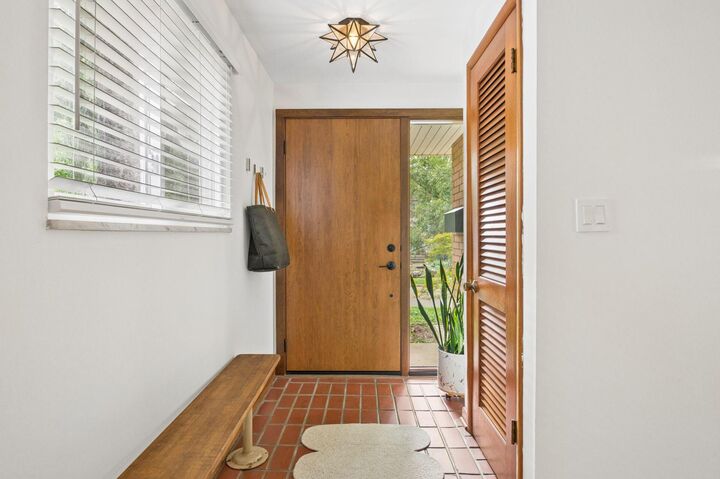 Property Photo: 778 S Cassingham Road OH 43209