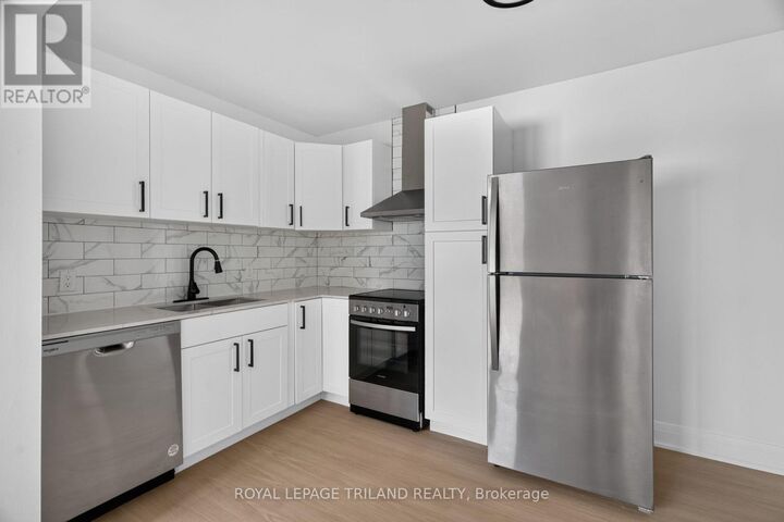Property Photo: 145 Base Line Road West 11A ON N6J 1V6