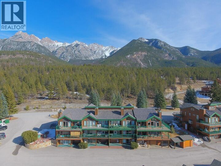 Property Photo:  5155 Fairway Drive 703  BC V0B 1L1 