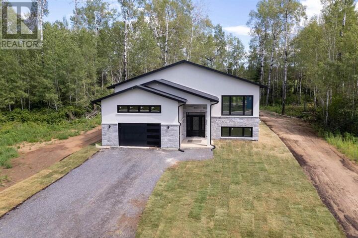 Property Photo: 3435 King George's Park Dr ON P7K 0V5