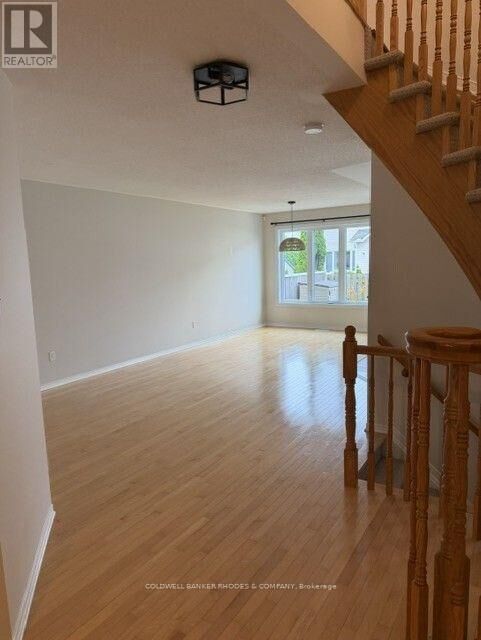 Property Photo:  2285 Brockstone Crescent  ON K4A 4V3 