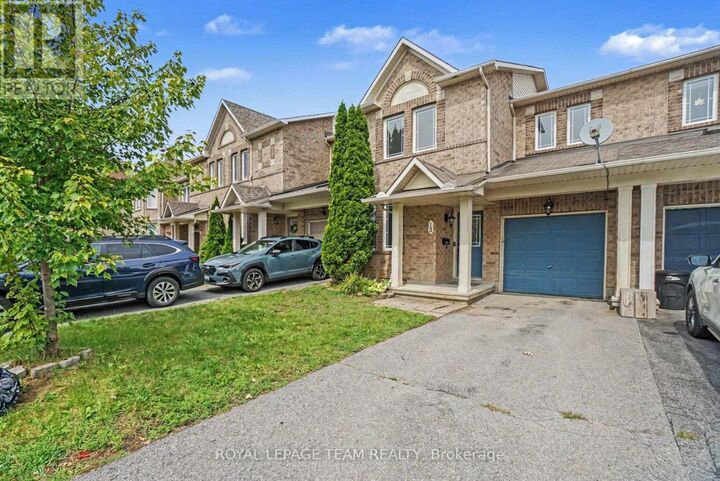 Property Photo: 13 Stoneleigh Street ON K2G 7A2