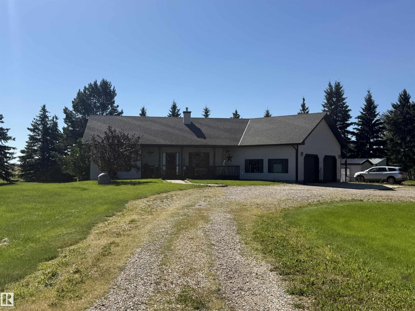 Property Photo: 27519 79 Av AB T7Z 1Y4
