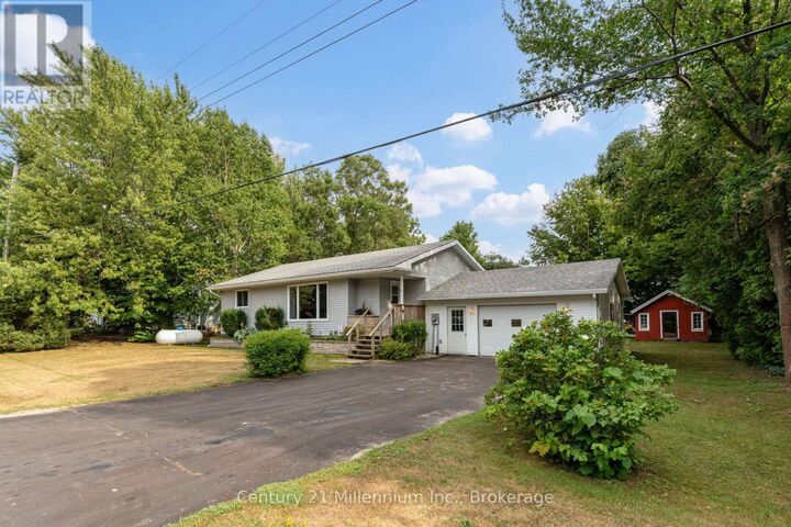 Property Photo: 7 Point View Drive ON N0H 1W0
