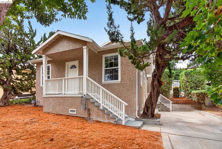 Property Photo:  7925 Greenly  CA 94605 
