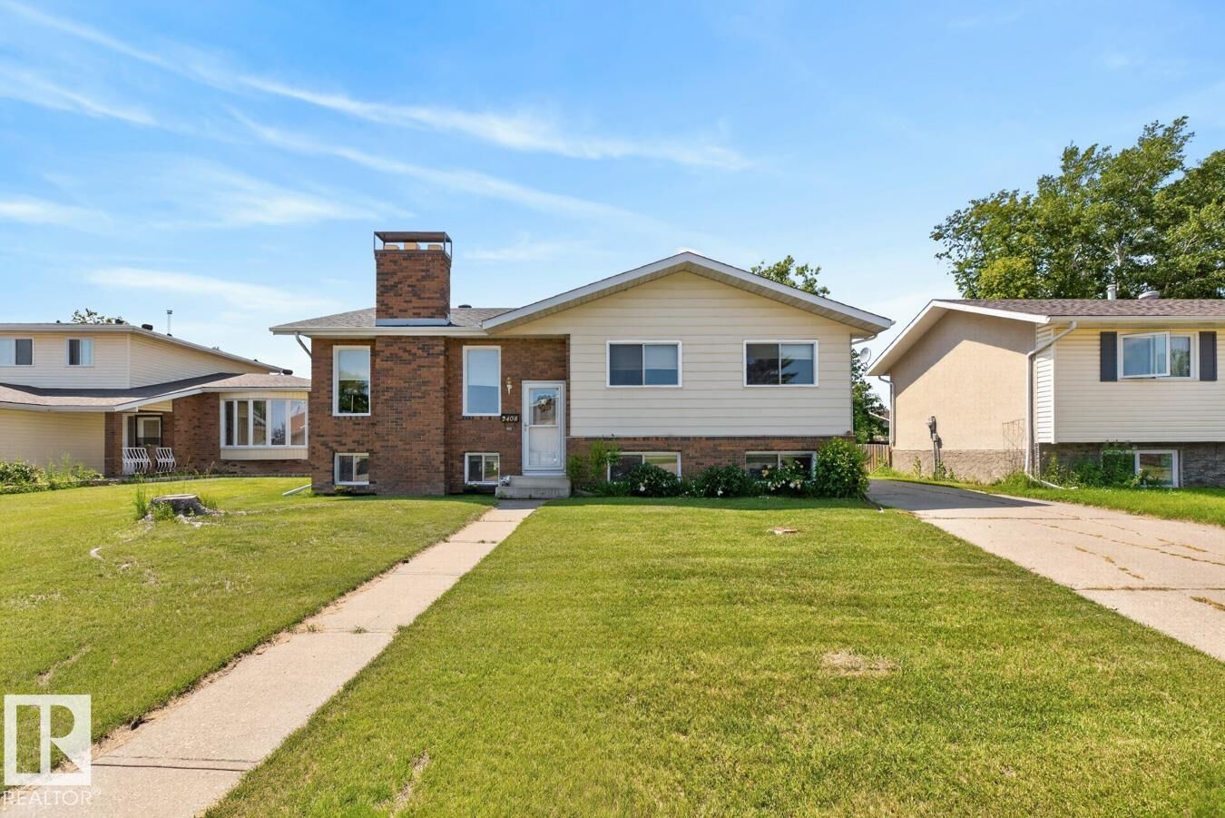 Property Photo:  2408 80 Street NW  AB T6K 3P6 