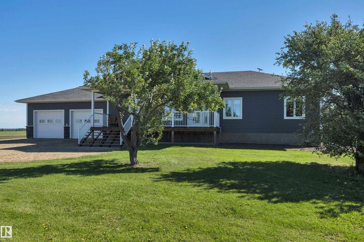 Property Photo:  48315 Highway 834  AB T0B 2M2 