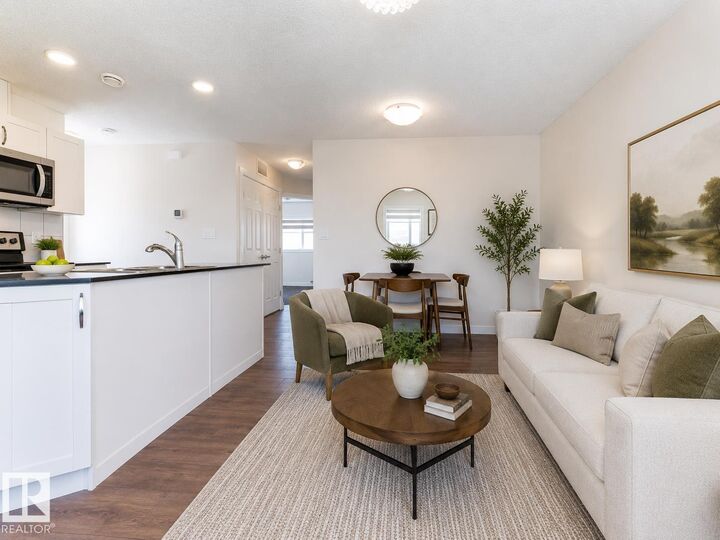 Property Photo: 1530 Tamarack Boulevard NW 81 AB T6T 2E6