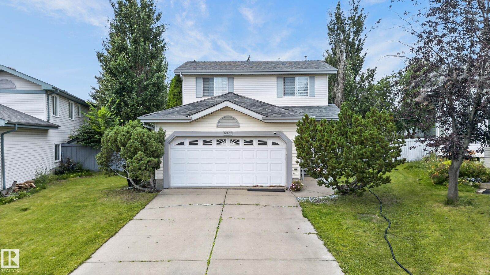 Property Photo:  12724 148 Avenue NW  AB T6V 1C4 