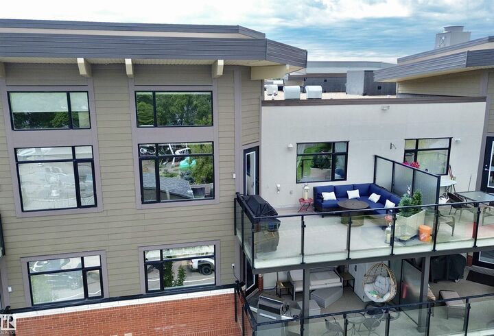 Property Photo:  121 Festival Way 501  AB T8A 3B4 