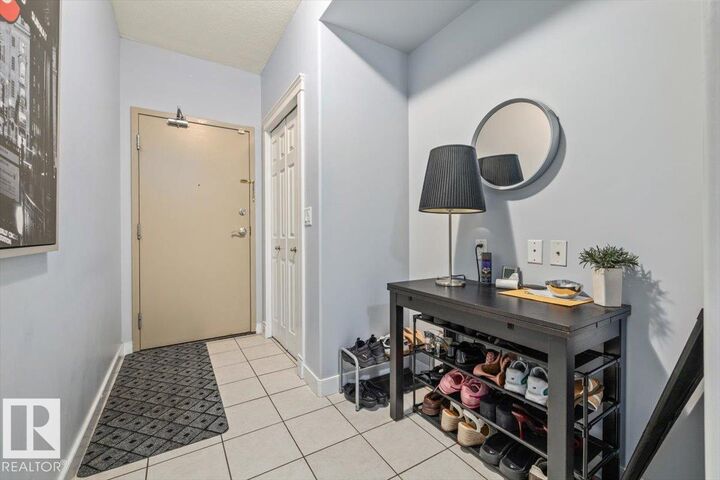 Property Photo: 9939 109 Street NW 704 AB T5K 1H6