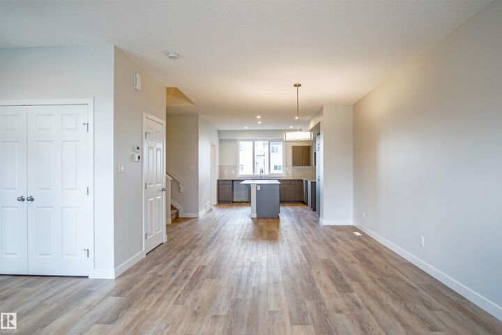Property Photo:  21148 25 Avenue NW  AB T6M 2N6 