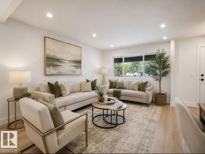 Property Photo: 13833 30 Street NW 10 AB T5Y 2B2