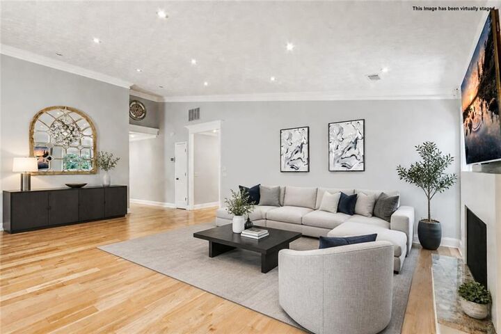 Property Photo: 2744 Sterling Drive NW GA 30043