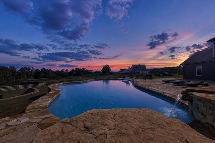 Property Photo: 1515 Pleasant Ridge Road GA 30117