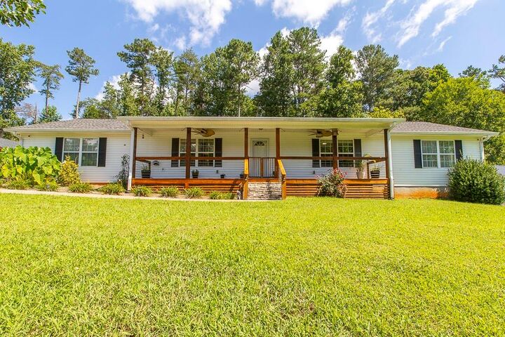 Property Photo: 2456 Highway 53 W GA 30534