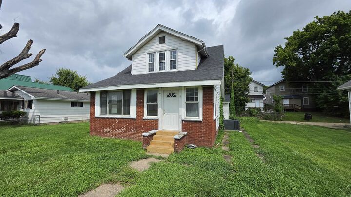 Property Photo: 2744 5th Avenue WV 25702