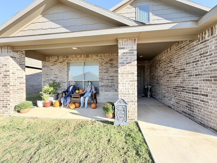 Property Photo:  7006 25th Street  TX 79407 