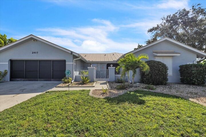 Property Photo: 2417 Magdalina Drive FL 33950