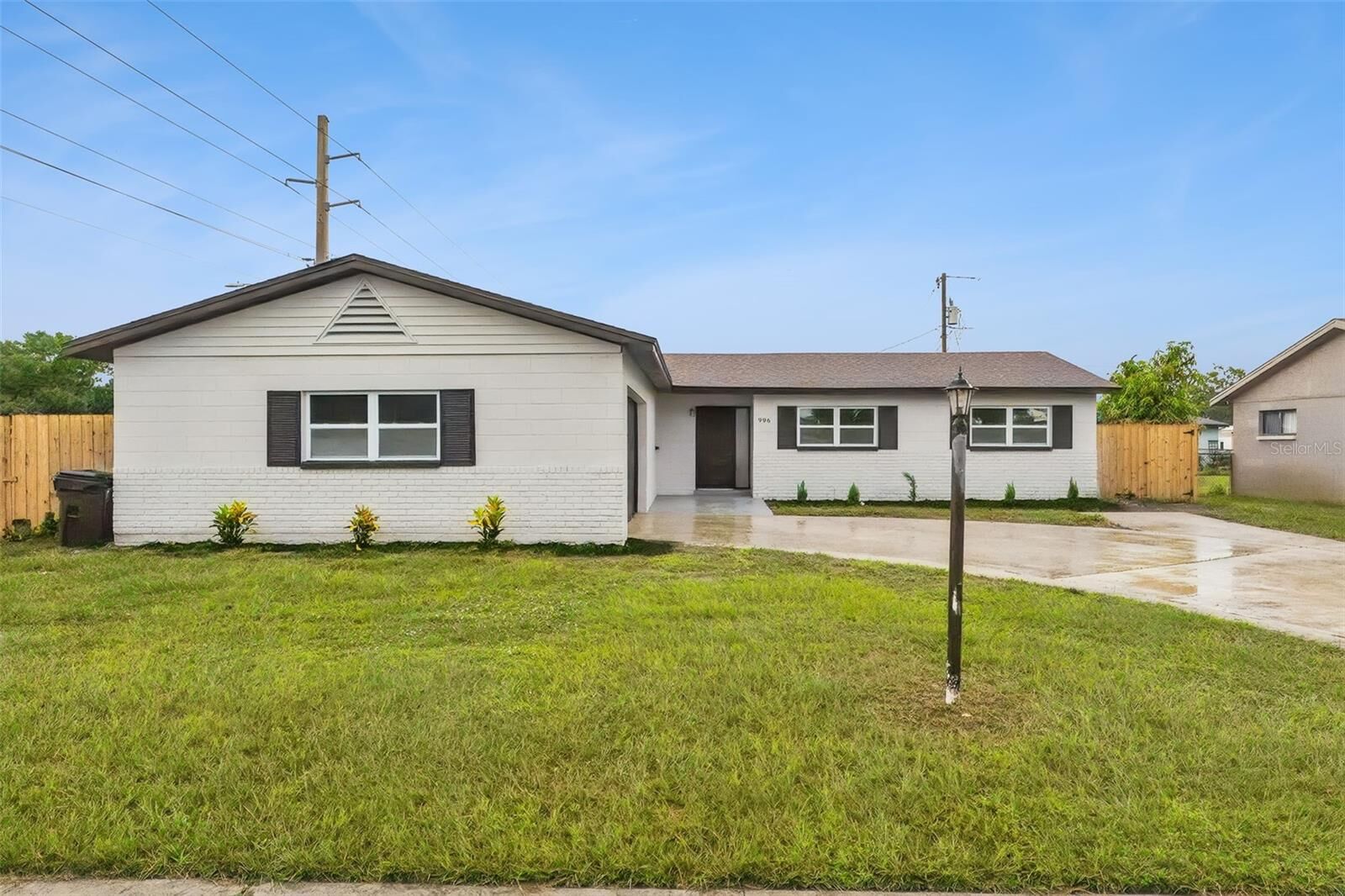Property Photo: 996 Sarazen Drive FL 32955