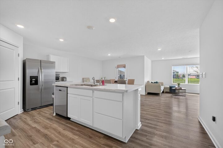 Property Photo:  724 Byron Street  IN 46140 