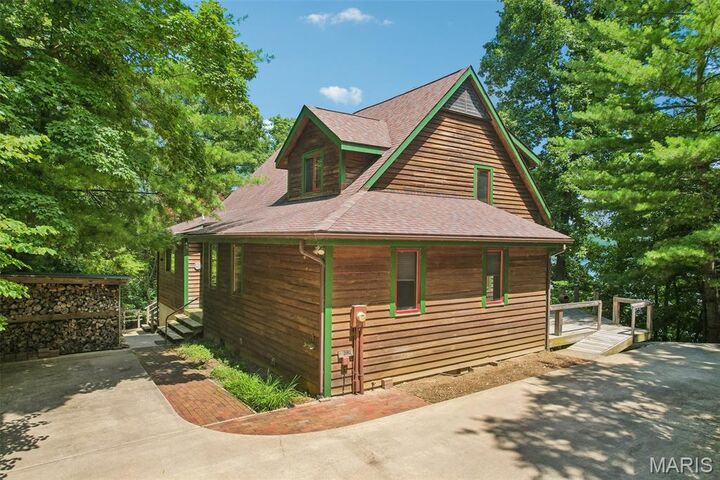 Property Photo:  280 Arrowhead Lane  IL 62056 