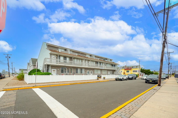 Property Photo:  1713 Boulevard Boulevard  NJ 08752 