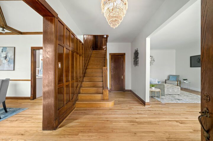 Property Photo:  5100 N Long Avenue  IL 60630 