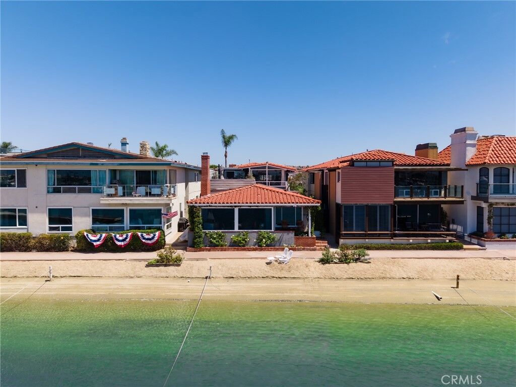 Property Photo: 423 Via Lido Soud CA 92663