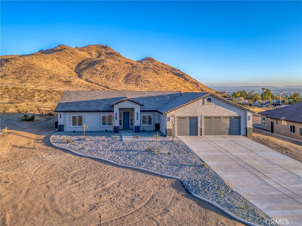 Property Photo:  19721 Roanoke Road  CA 92307 