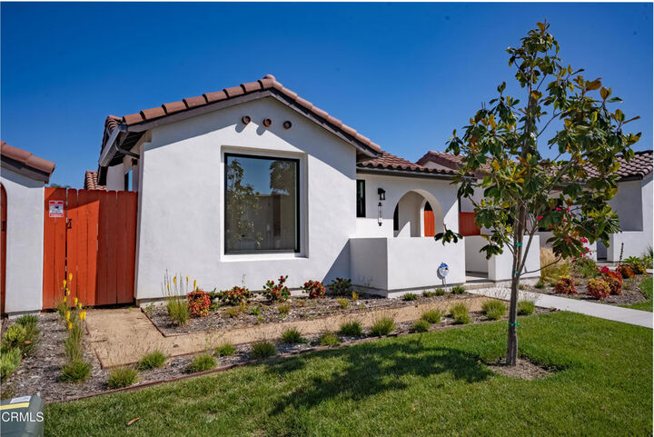 Property Photo:  1135 W 2nd Street  CA 93030 