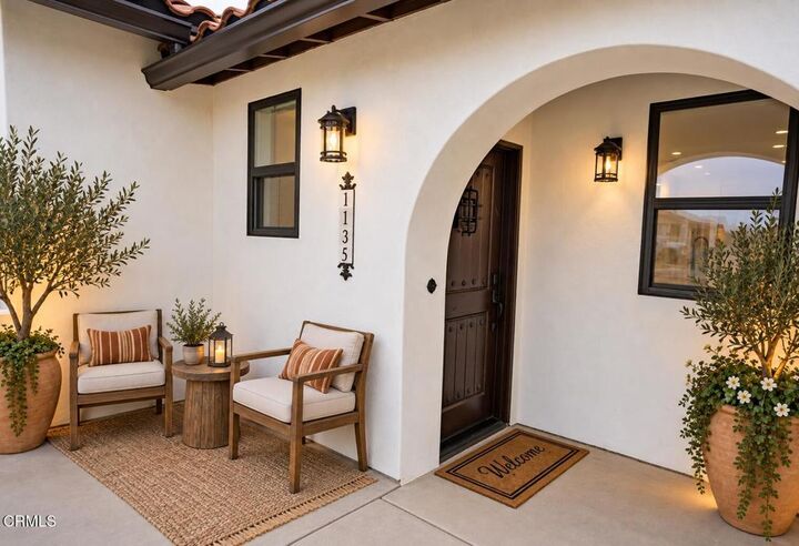 Property Photo:  1135 W 2nd Street  CA 93030 