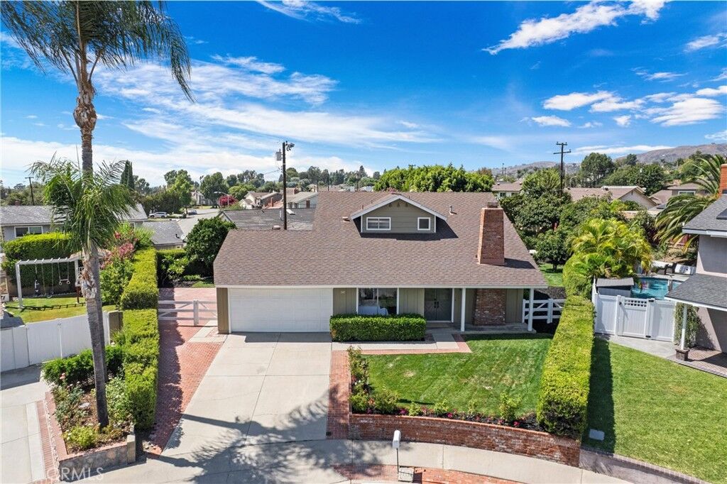 Property Photo:  545 Cycod Place  CA 92821 