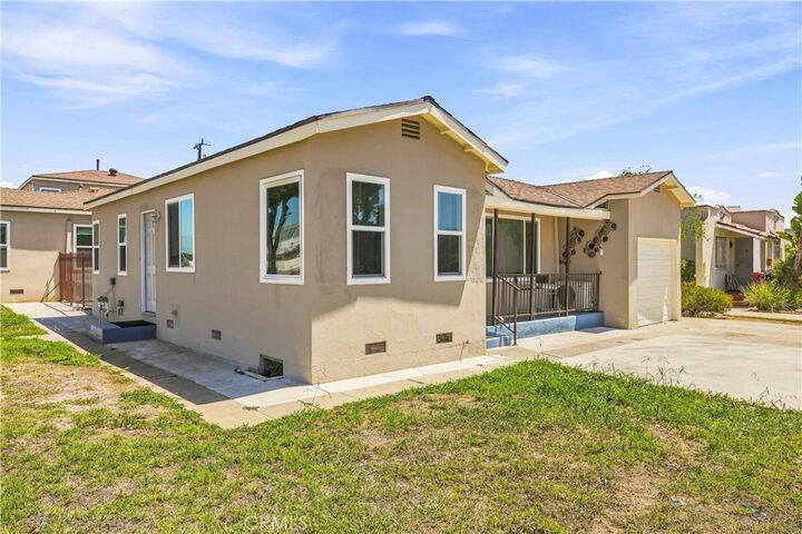 Property Photo:  1300 S Primrose  CA 91803 