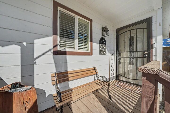 Property Photo: 708 Oneida Street CA 95222