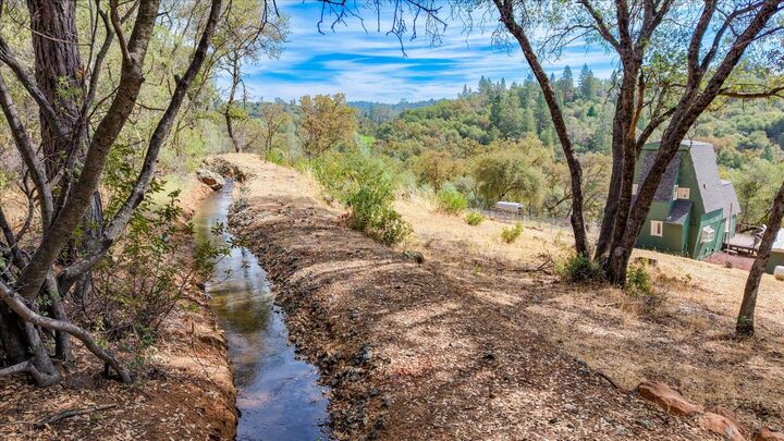 Property Photo:  19554 Richmar Lane  CA 95949 