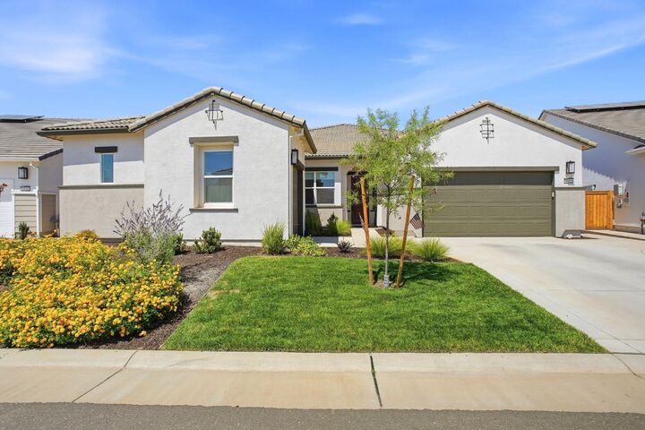 Property Photo:  5090 Royal Lily Avenue  CA 95747 