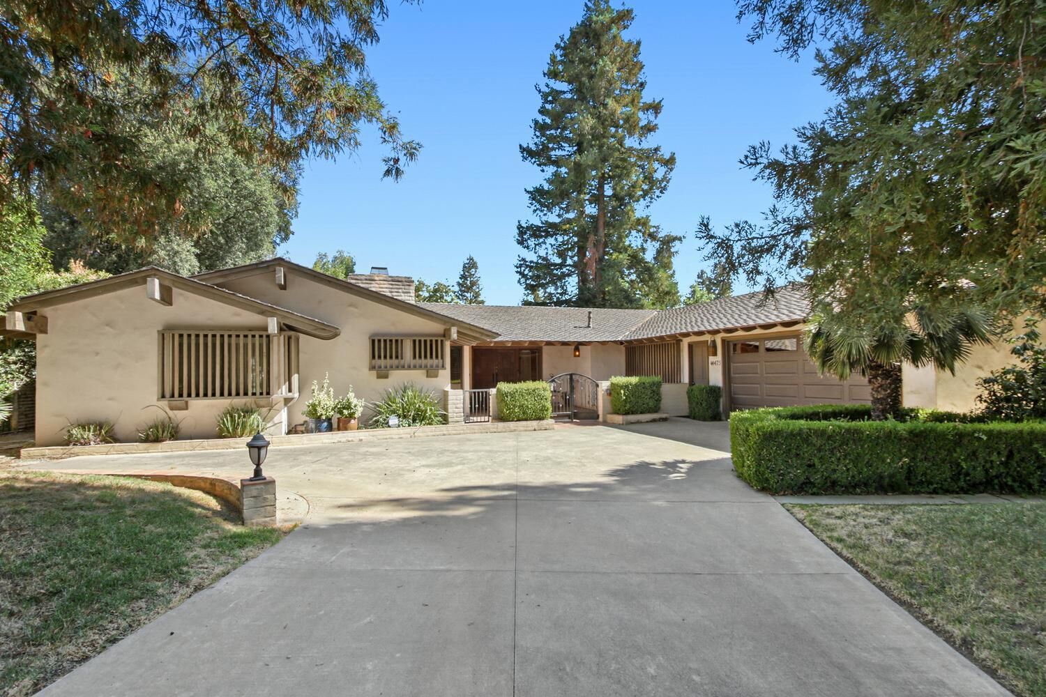 Property Photo:  44475 Clubhouse Drive  CA 95618 