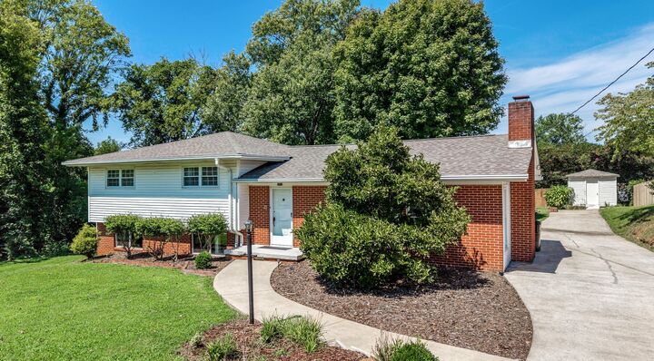 Property Photo: 5717 Cherry Street TN 37363