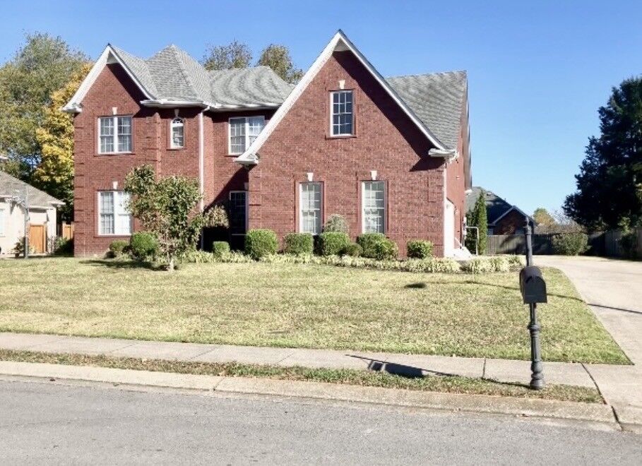 Property Photo:  2925 Schoolside St  TN 37128 
