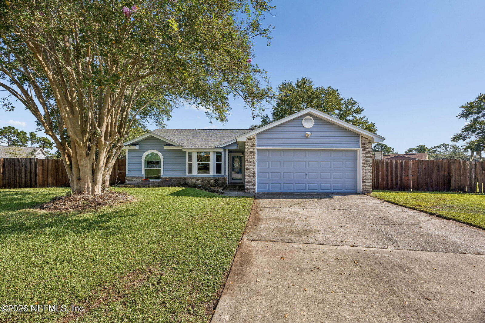 Property Photo:  2420 Cashmere Court  FL 32068 