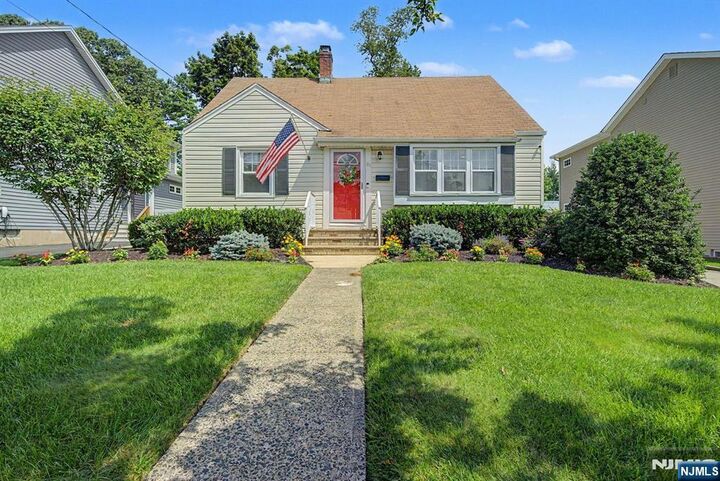 Property Photo: 91 Lynwood Road NJ 07044