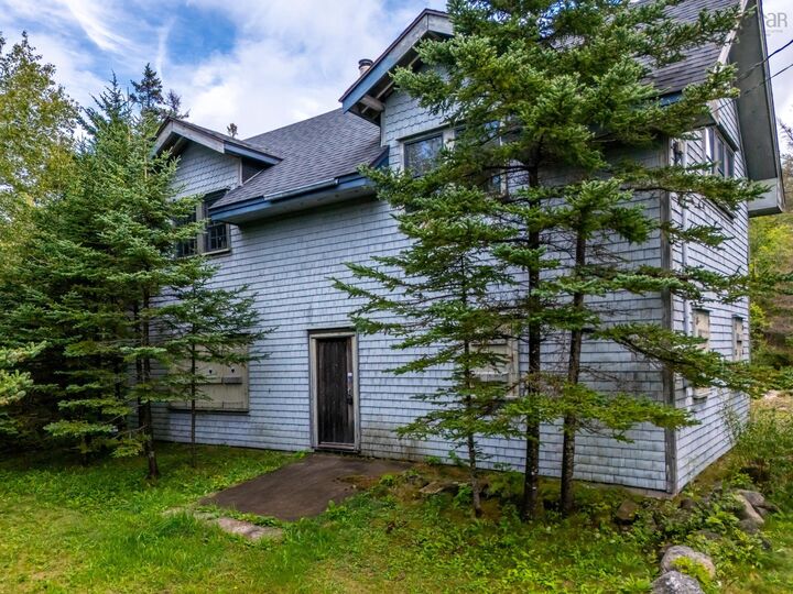 Property Photo: 7656 Shore Road W NS B0S 1L0